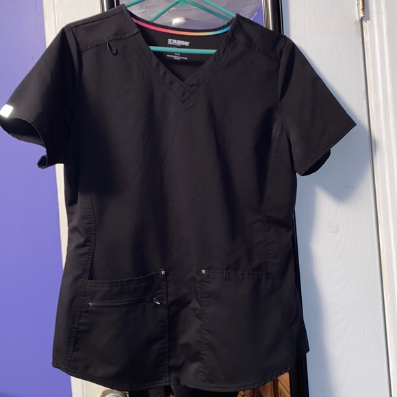 ScrubStar Scrub Top - Picture 1 of 2